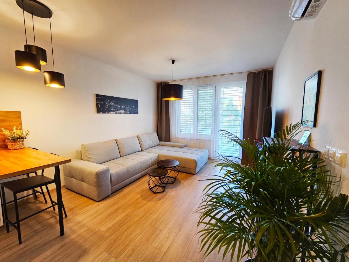 2 Room Apartment, New Building, Bosakova Street, 29 Bratislava Eksteriør bilde